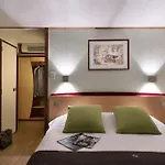 Kyriad Direct