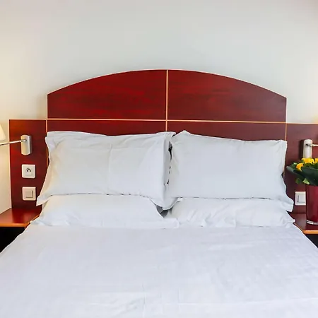 Kyriad Direct Hotel Roanne