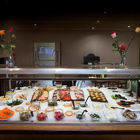 Kyriad Direct Hotel