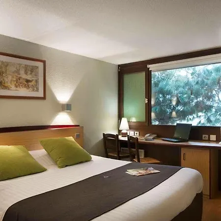 Hotel Kyriad Direct Roanne