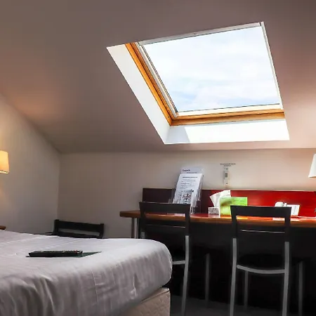 Kyriad Direct Hotel&restaurant 3* Roanne