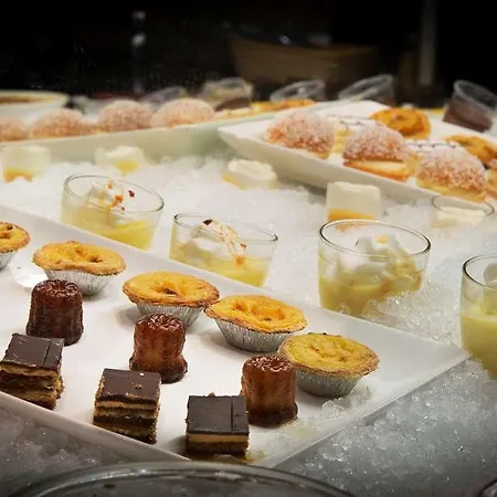 Hotel Kyriad Direct Roanne