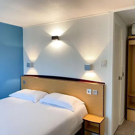 Hotel Kyriad Direct Hotel&restaurant 3*