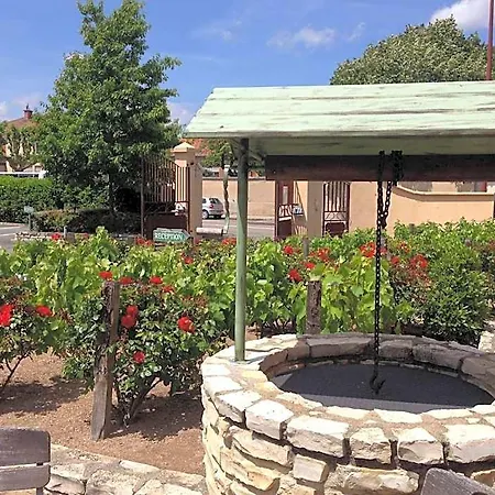 Kyriad Direct Hotel