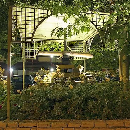 Hotel Kyriad Direct Roanne