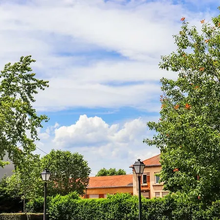 Kyriad Direct Hotel Roanne